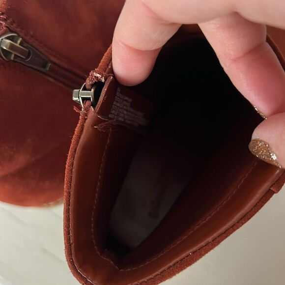 Universal Thread Malby Low Shaft Heeled Boots Rust Women's 6.5 - Picture 6 of 8